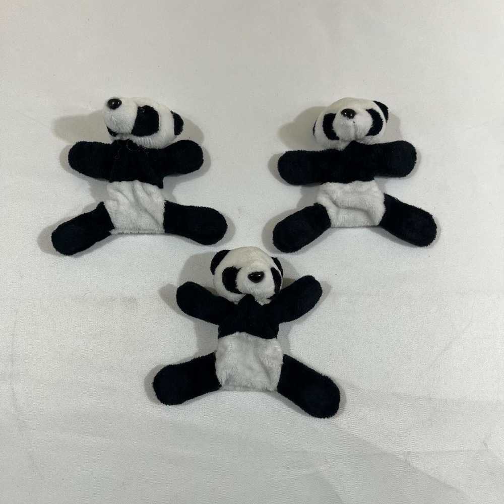 3pc Magnetic Panda Plush Lot Small Kawaii Hugging Stuffed Animal Magnet Toy Set - Picture 4 of 7